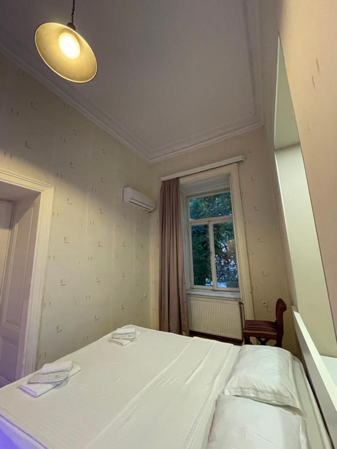 Downtown Room Tbilisi Exterior foto
