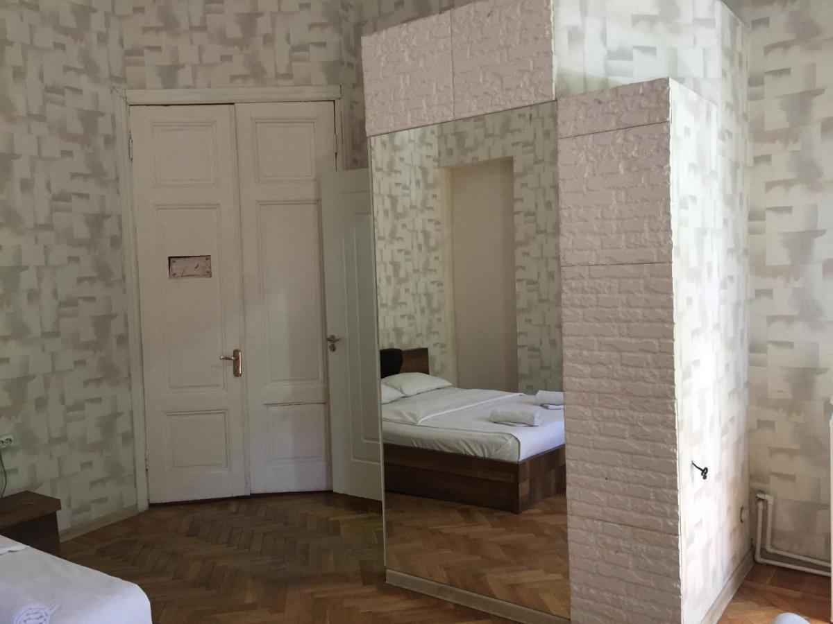 Downtown Room Tbilisi Exterior foto